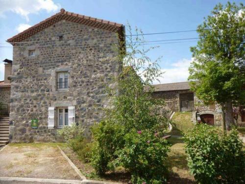 Maison de vacances Gîte Rauret, 3 pièces, 4 personnes - FR-1-582-193 Joncherette Rauret