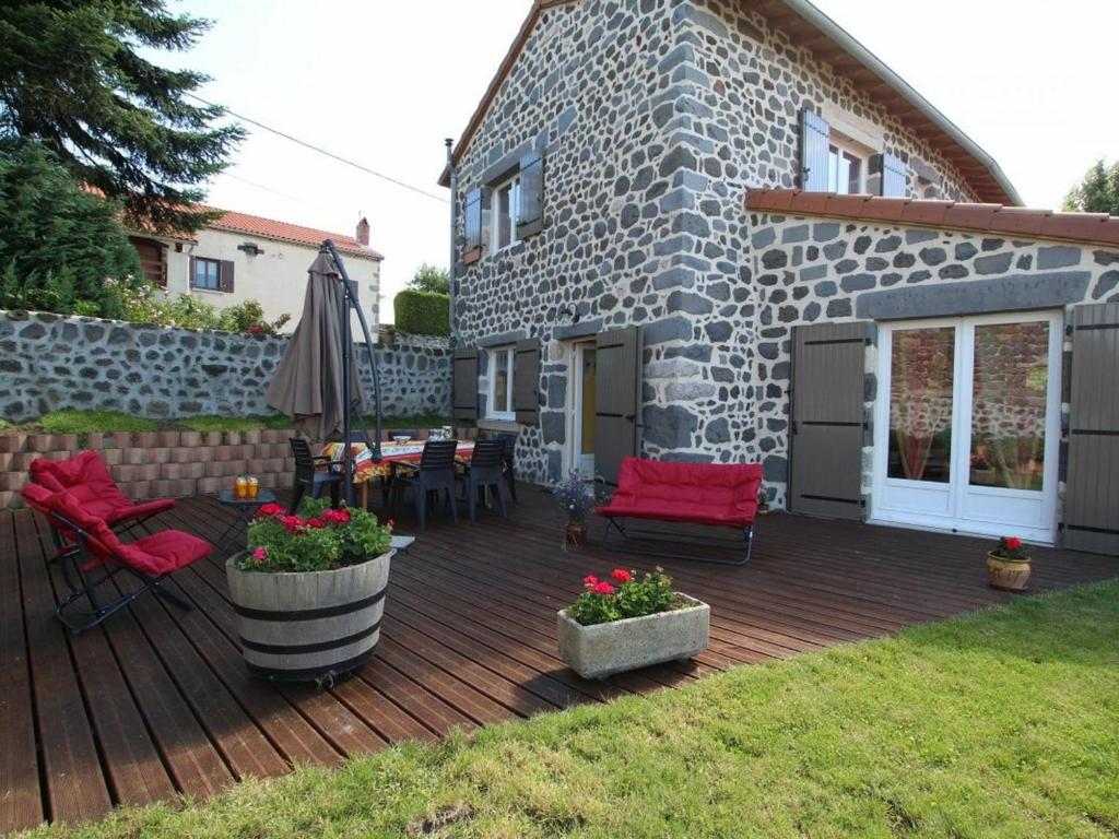 Maison de vacances Gîte Rauret, 4 pièces, 7 personnes - FR-1-582-203 Rauret-Bas, 43340 Rauret