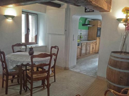 Maison de vacances Gîte Reherrey, 5 pièces, 6 personnes - FR-1-584-51 23 Grand'rue Reherrey