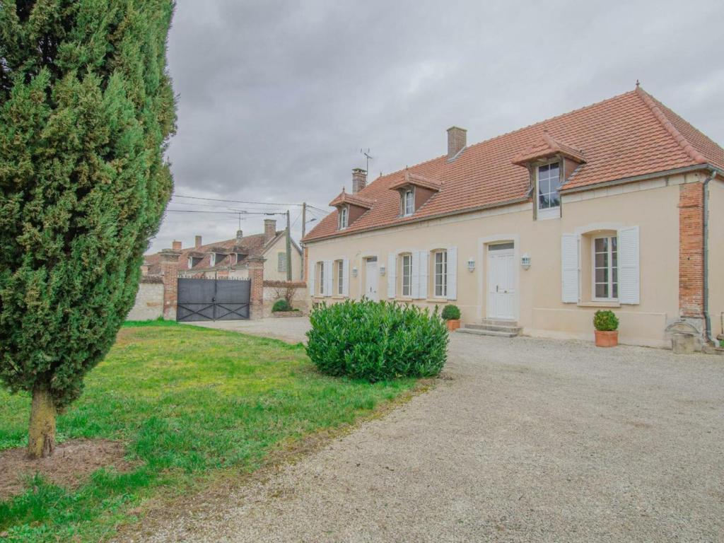 Maison de vacances Gîte Rilly-Sainte-Syre, 3 pièces, 5 personnes - FR-1-543-234 79 rue Saint Savinien, 10280 Payns