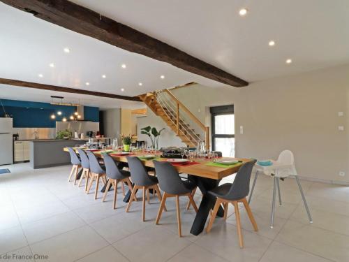 Gîte Rives-d'Andaine, 7 pièces, 14 personnes - FR-1-497-136 La Chapelle d\'Audaine france
