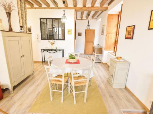 Gîte Sablé-sur-Sarthe, 3 pièces, 6 personnes - FR-1-410-346 Sablé-sur-Sarthe france