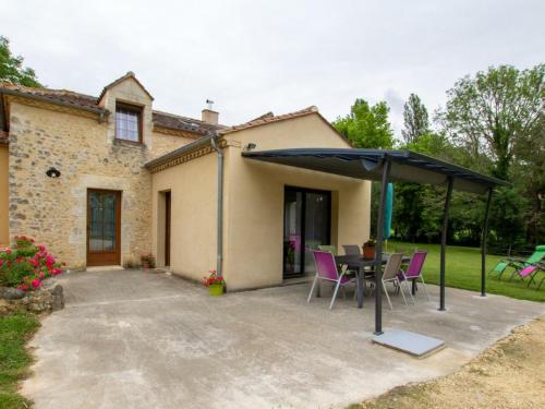 Gîte Saint-Amand-de-Vergt, 3 pièces, 4 personnes - FR-1-616-245 Saint-Amand-de-Vergt france