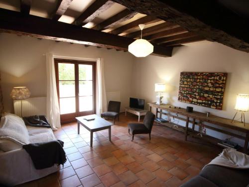 Gîte Saint-Haon-le-Vieux, 4 pièces, 6 personnes - FR-1-496-156 Saint-Haon-le-Vieux france