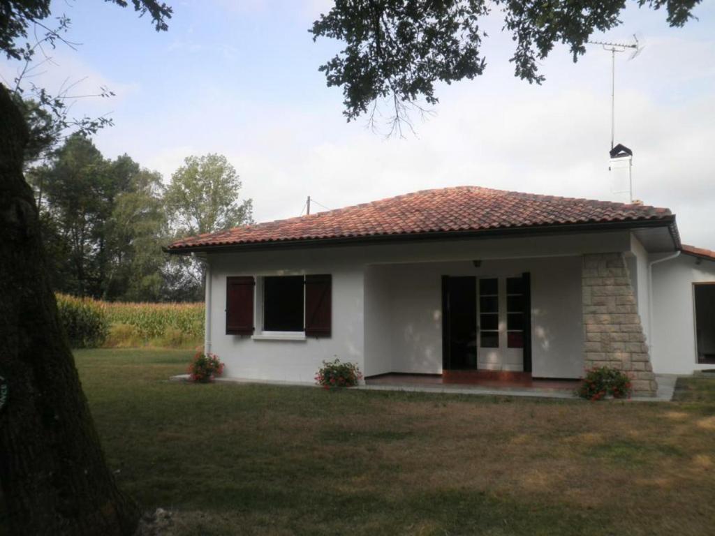 Maison de vacances Gîte Saint-Julien-d'Armagnac, 3 pièces, 4 personnes - FR-1-360-169 Petit Laffargue, 40240 Saint-Julien-dʼArmagnac