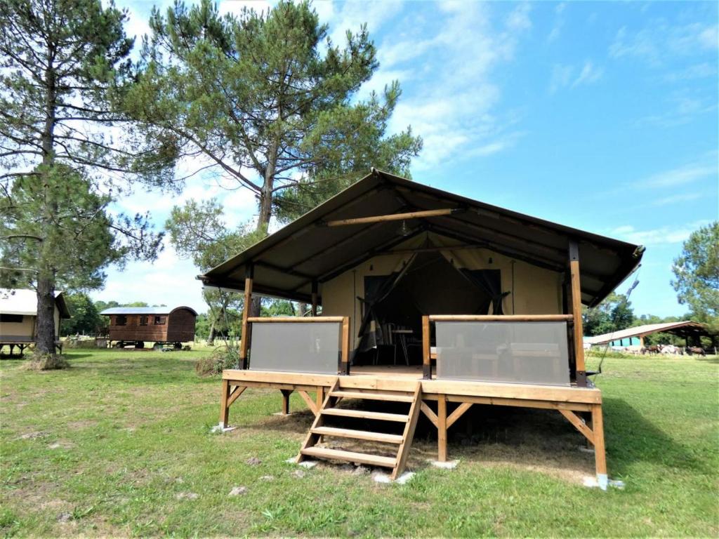 Maison de vacances Gîte Saint-Julien-en-Born, 3 pièces, 5 personnes - FR-1-360-579 Route du Bayle SAINT JULIEN EN BORN, 40170 Saint-Julien-en-Born