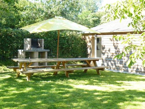 Maison de vacances Gîte Saint-Léonard-des-Bois, 8 pièces, 15 personnes - FR-1-410-224 La Jarrière Saint-Léonard-des-Bois