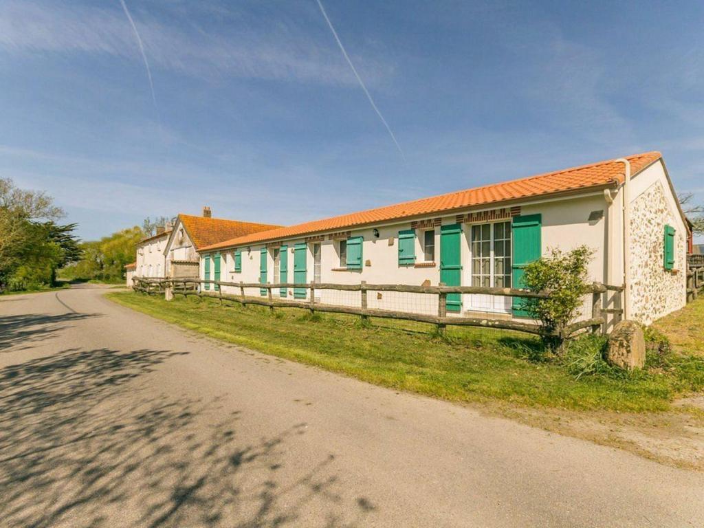 Maison de vacances Gîte Saint-Père-en-Retz, 5 pièces, 9 personnes - FR-1-306-1041 1 La Maulevrais, 44320 Saint-Père-en-Retz