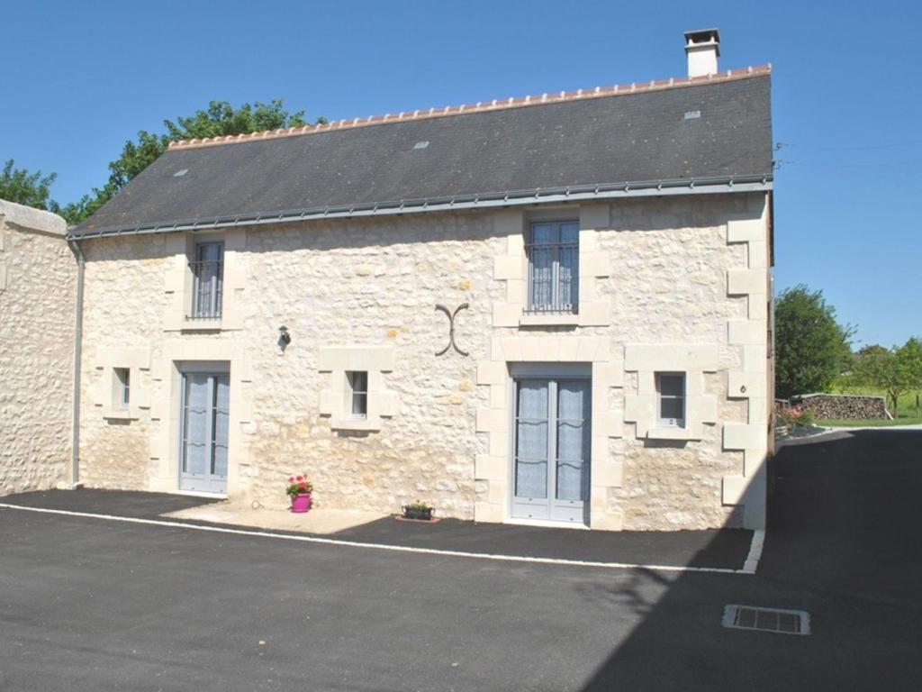 Maison de vacances Gîte Sainte-Maure-de-Touraine, 4 pièces, 6 personnes - FR-1-381-109 83Bis Avenue GÃ©nÃ©ral De Gaulle -  -, 37800 Sainte-Maure-de-Touraine