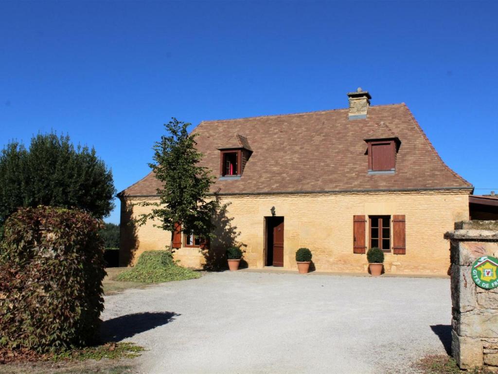 Maison de vacances Gîte Salignac-Eyvigues, 4 pièces, 6 personnes - FR-1-616-88 Le Clos de la Grèze, 24590 Salignac Eyvigues