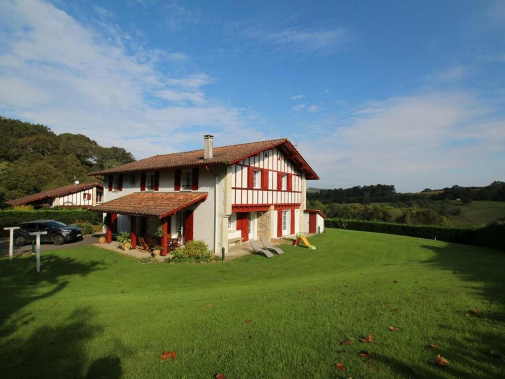 Maison de vacances Gîte Sare, 4 pièces, 8 personnes - FR-1-384-209 ERROTALDE-BERRIA, 64310 Sare