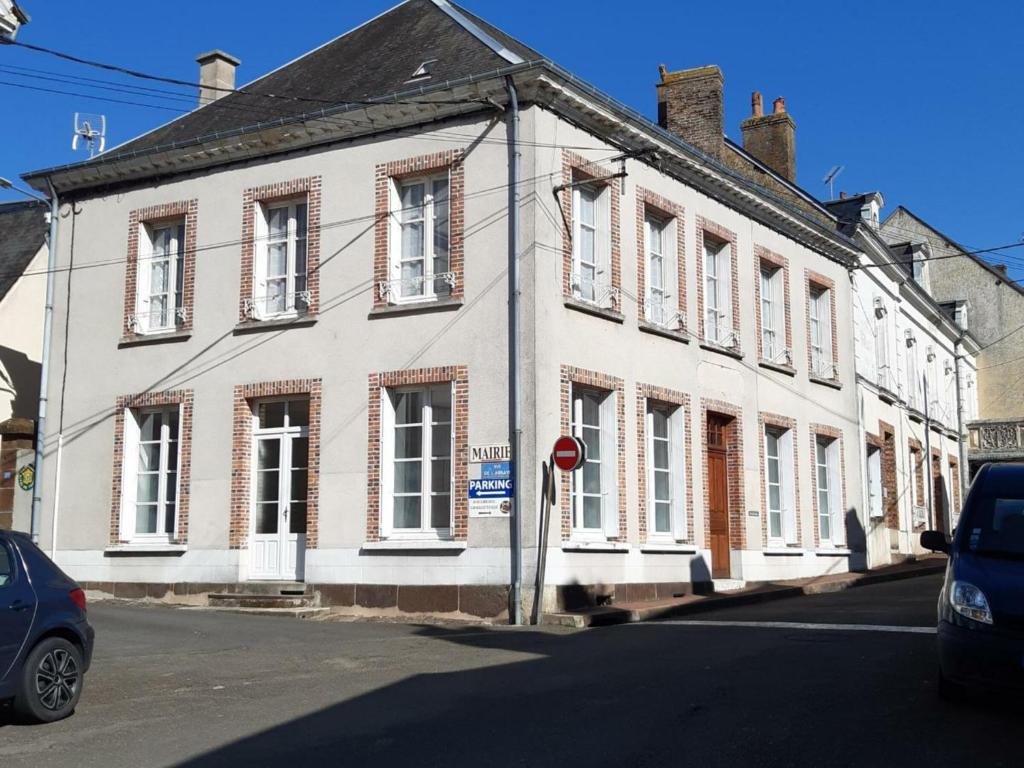 Maison de vacances Gîte Sargé-sur-Braye, 4 pièces, 6 personnes - FR-1-491-260 Rue Roger Reboussin, 41170 Sargé-sur-Braye