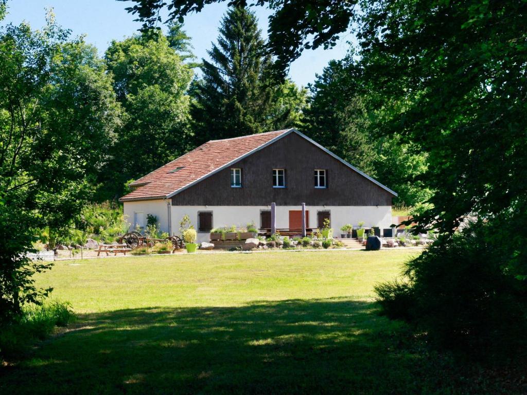 Maison de vacances Gîte Saulxures-sur-Moselotte, 8 pièces, 20 personnes - FR-1-589-327 311 Traverse des Tayeux, 88290 Saulxures-sur-Moselotte