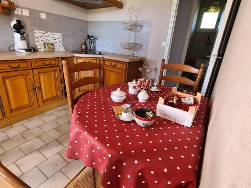 Gîte Sembleçay, 2 pièces, 4 personnes - FR-1-591-42 Sembleçay france