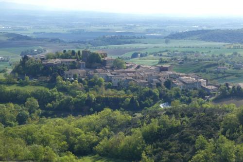 Maison de vacances GITE ST HENRY DOMAINE ST HENRY Laurac