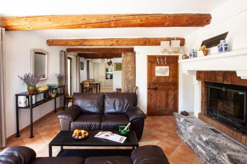 Maison de vacances Gîte St Roch en Luberon 12, Chemin de St Roch Castellet