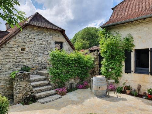 Maison de vacances Gite sur le causse de St CHELS, charme sport et détente Les Cazals Saint-Chels