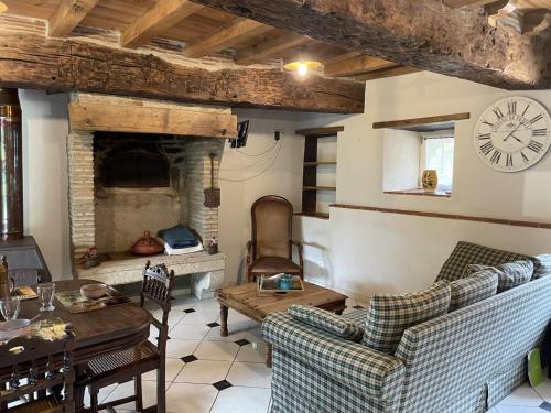 Maison de vacances Gîte Terjat, 3 pièces, 4 personnes - FR-1-489-344 5, Villateux Terjat