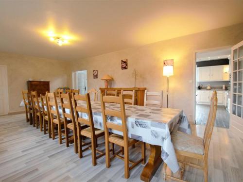 Gîte Trannes, 7 pièces, 15 personnes - FR-1-543-142 Trannes france