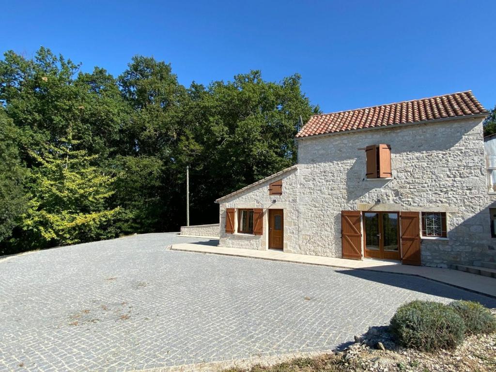 Maison de vacances Gîte Tréjouls, 3 pièces, 4 personnes - FR-1-605-4 lieu-dit Valois, 82110 Tréjouls