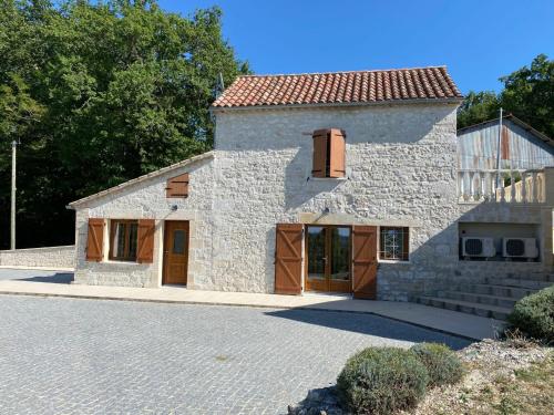 Gîte Tréjouls, 3 pièces, 4 personnes - FR-1-605-4 Tréjouls france