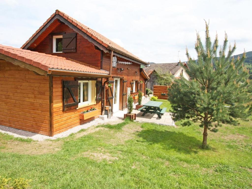 Maison de vacances Gîte Vagney, 4 pièces, 6 personnes - FR-1-589-283 4 Rue Gilbert Fleurance, 88120 Vagney