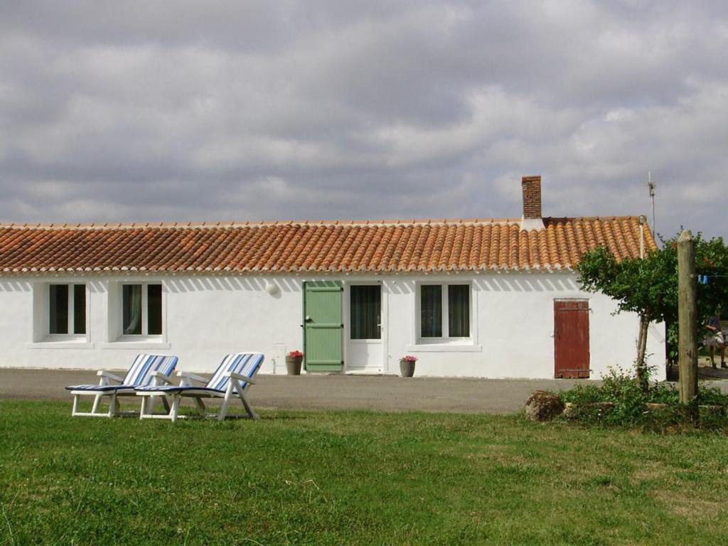 Maison de vacances Gîte Vairé, 4 pièces, 6 personnes - FR-1-426-411 La Morière, 85150 Vairé