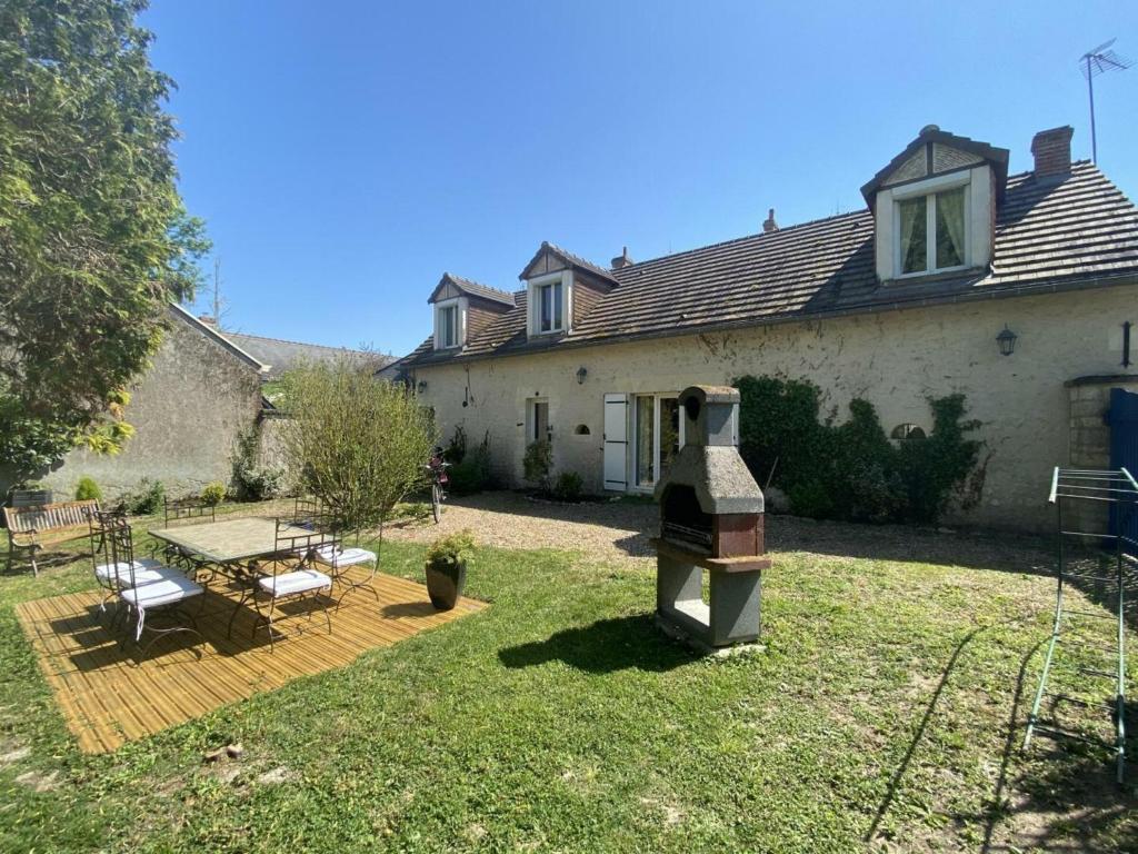 Maison de vacances Gîte Vallières-les-Grandes, 4 pièces, 6 personnes - FR-1-491-116 18 route d'Amboise, 41400 Vallières-les-Grandes