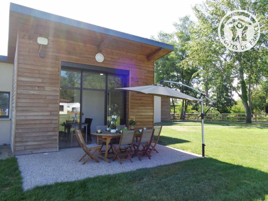 Maison de vacances Gîte Veauchette, 3 pièces, 4 personnes - FR-1-496-88 Chemin de Grangeneuve, 42340 Veauchette