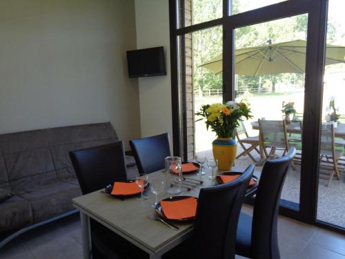 Gîte Veauchette, 3 pièces, 4 personnes - FR-1-496-89 Veauchette france