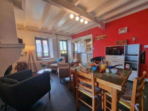 Maison de vacances Gîte Véranne, 3 pièces, 4 personnes - FR-1-496-267 664 chemin de Plode Véranne