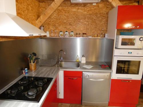 Maison de vacances Gîte Vernusse, 3 pièces, 6 personnes - FR-1-489-357 LE MOULIN BERTHON Vernusse