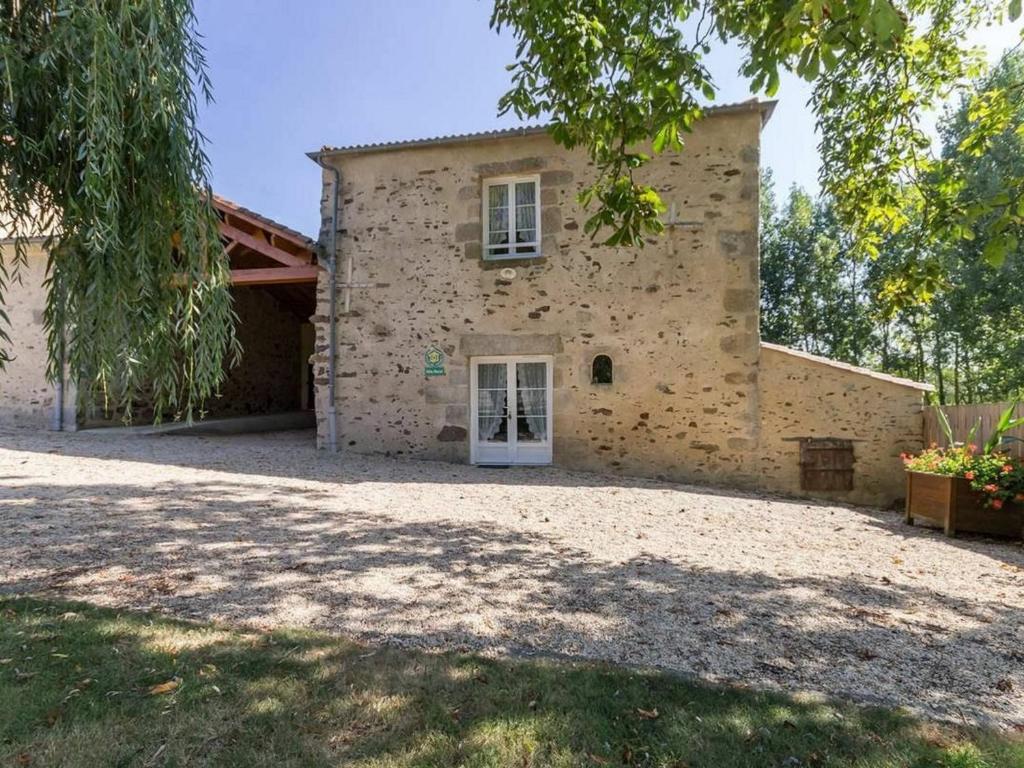 Maison de vacances Gîte Vieillevigne, 3 pièces, 5 personnes - FR-1-306-797 Le Château, 44116 Vieillevigne