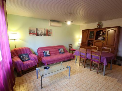 Maison de vacances Gîte Vielleségure, 2 pièces, 3 personnes - FR-1-384-96 CHEZ FRUTOS Vielleségure