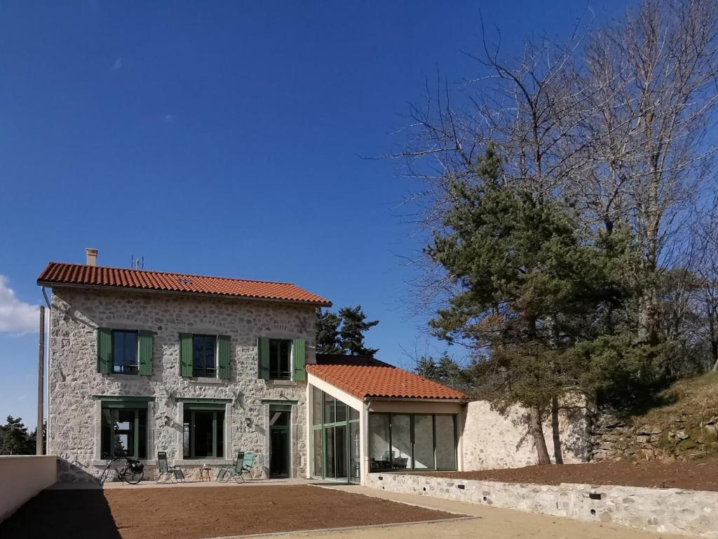 Maison de vacances Gîte Vielprat, 1 pièce, 4 personnes - FR-1-582-337 Les Arcis, 43490 Vielprat