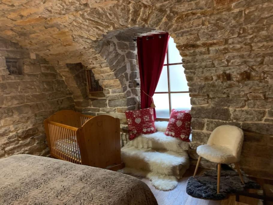 Maison de vacances Gite Vouté 3 étoiles de 2 a 4 pers au Manoir Du Charme dans les Gorges Du Tarn POUJOLS DE BLAJOUX, 48320 Quézac