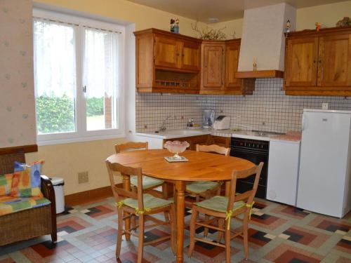 Maison de vacances Gîte Vouthon, 3 pièces, 4 personnes - FR-1-653-6 Lachaise Vouthon