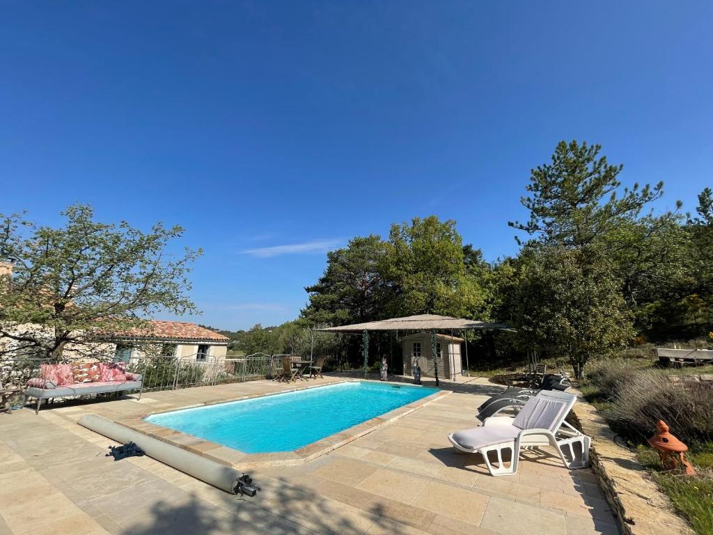 Maison de vacances Gîtes Bois-Mariage La Montguerce, 26170 Veaux