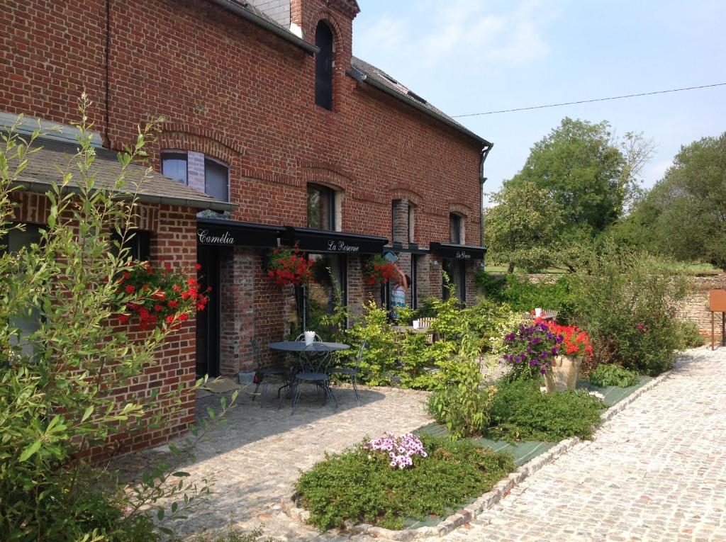 Maisons de vacances Gîtes de la maison du haras 14430 Beuvron en Auge 19 et 21 rue des Haras, 14430 Beuvron-en-Auge