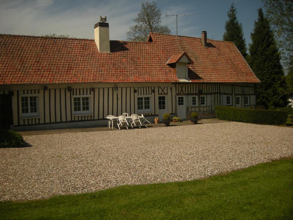 Maisons de vacances Gites de la Renardière 5 Rue de la Renardière, 76730 Gueures