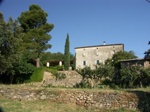 Maisons de vacances Gîtes du Mas Icard Mas Icard, Saint-Sebastien d'Aigrefeuille Anduze