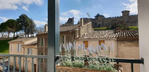 Appartement Gîtes Les 3 Tours 2 99 Rue Trivalle Carcassonne