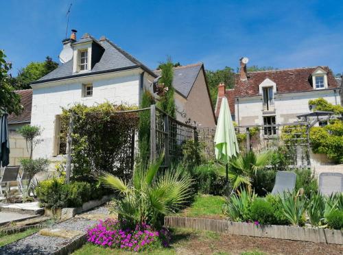 Gites les petits Châteaux Bourré france