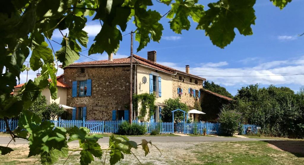 Maison de vacances Gites Limousin - La Vienne 15 La Besse, 87600 Videix