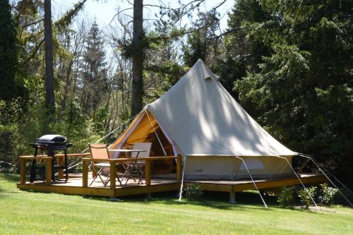 Tente de luxe Glamping at Camping La Source Route de Valence Saint-Pierre-dʼArgençon