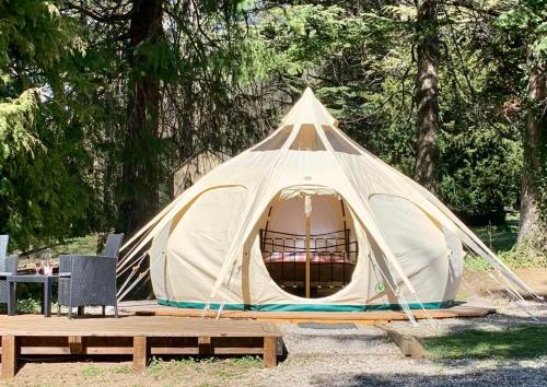 Glamping at Camping La Source Saint-Pierre-dʼArgençon france