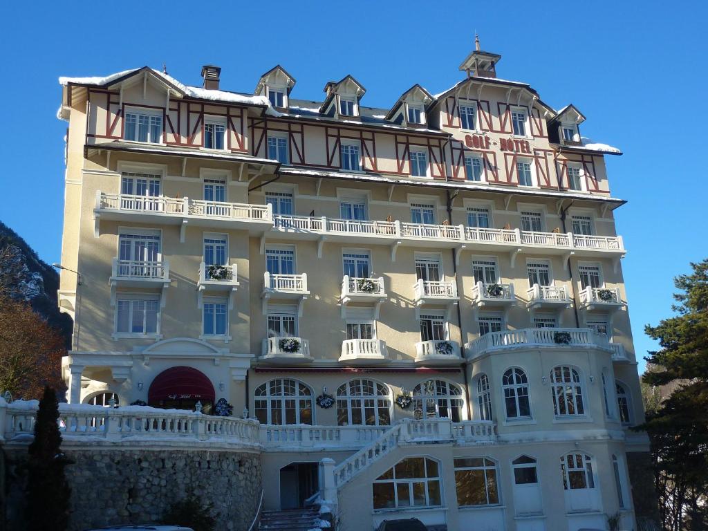 Hôtel Golf Hôtel Avenue Greyfié de Bellecombe BP 38, 73571 Brides-les-Bains