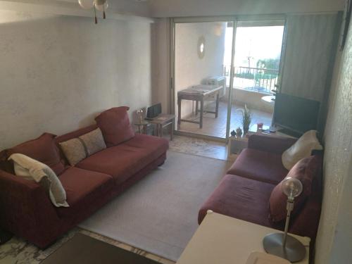 Appartement GOLFE JUAN 3P MER PARKING Villa Orlando 255 avenue de la mer Vallauris