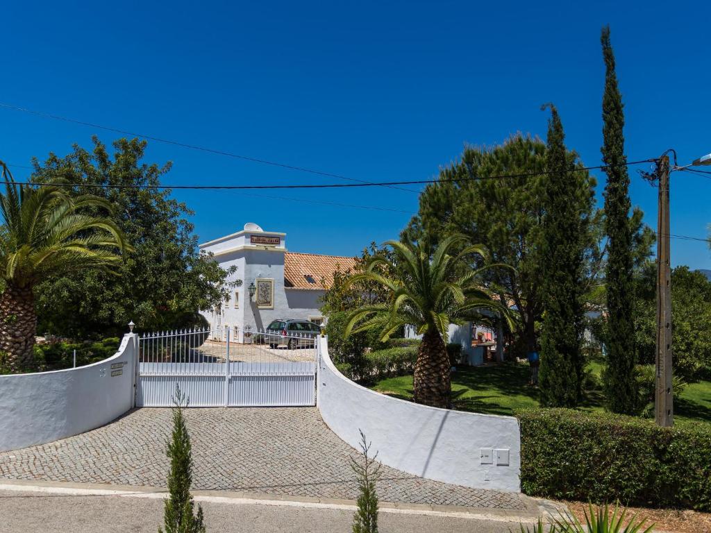 Maison de vacances Gorgeous Holiday Home in Portim o with Swimming Pool , 8500-157 Odiáxere