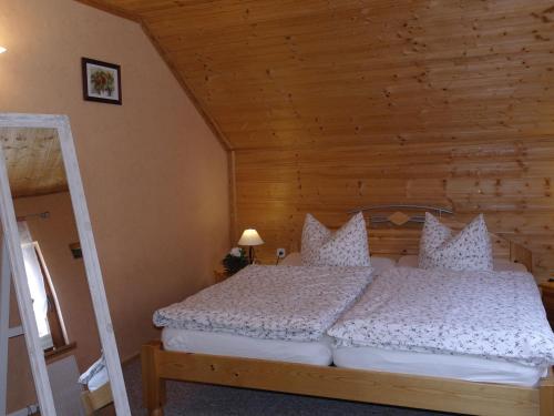 Maison de vacances Graceful Holiday Home in Dankerode with Garden  Dankerode